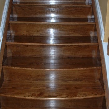 Bowed front Solid Oak Treads